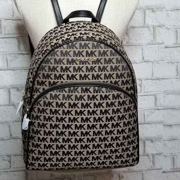 Michael Kors Large Abbie Backpack main image 12